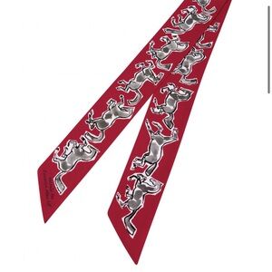 Hermès - Chevaux en liberté - limited-edition twilly